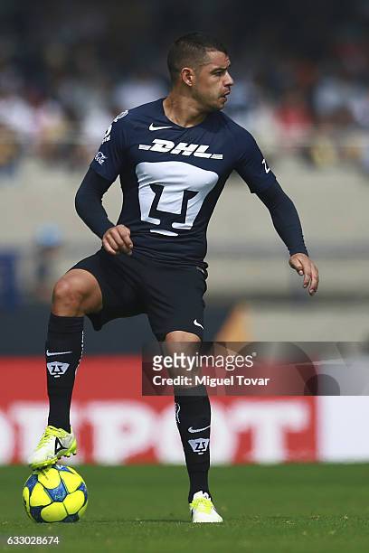 Gerardo Alcoba of Pumas controls the ball during the 4th round match between Pumas UNAM and Necaxa as part of the Torneo Clausura 2017 Liga MX at...