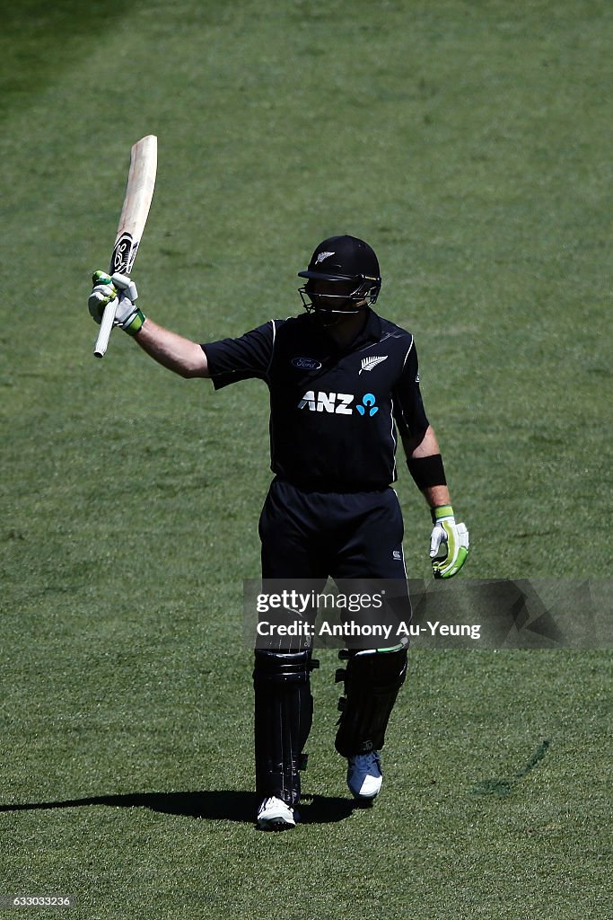 New Zealand v Australia - 1st ODI