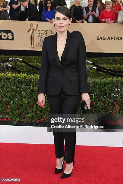 Actor Clea DuVall attends the 23rd Annual Screen Actors Guild Awards at The Shrine Expo Hall on January 29, 2017 in Los Angeles, California.