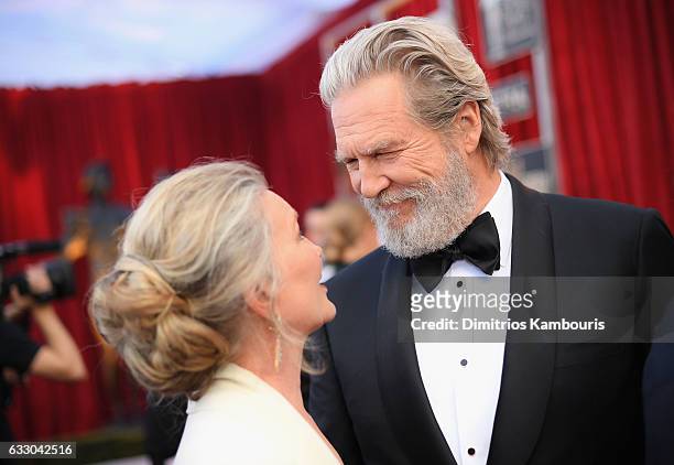 Actors Susan Geston and Jeff Bridges attend The 23rd Annual Screen Actors Guild Awards at The Shrine Auditorium on January 29, 2017 in Los Angeles,...