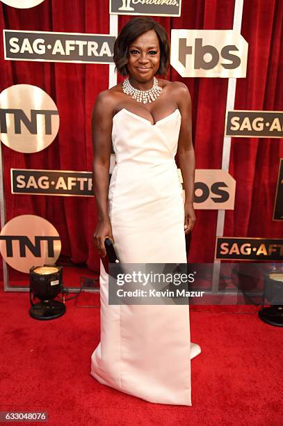 Actress Viola Davis attends The 23rd Annual Screen Actors Guild Awards at The Shrine Auditorium on January 29, 2017 in Los Angeles, California....