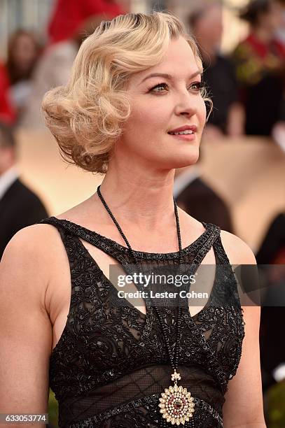 Gretchen Mol Photos Photos and Premium High Res Pictures - Getty Images