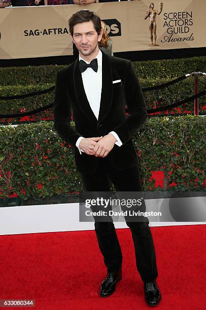 Actor Michiel Huisman attends the 23rd Annual Screen Actors Guild Awards at The Shrine Expo Hall on January 29, 2017 in Los Angeles, California.