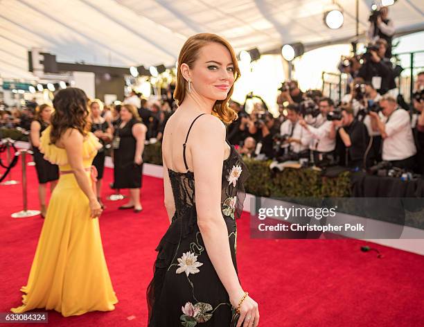 Actor Emma Stone attends The 23rd Annual Screen Actors Guild Awards at The Shrine Auditorium on January 29, 2017 in Los Angeles, California. 26592_012