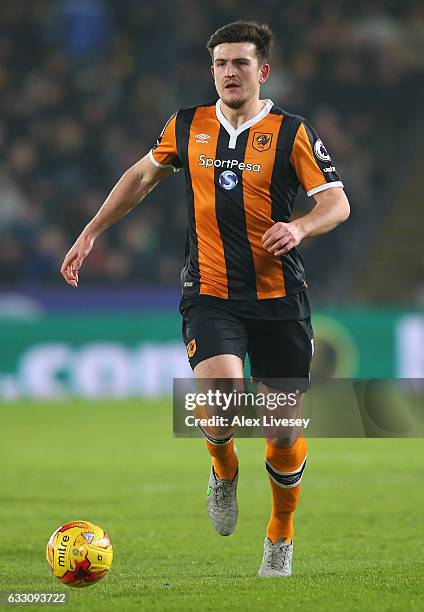 Harry Maguire of Hull City runs with the ball during the EFL Cup Semi-Final: Second Legat KCOM Stadium on January 26, 2017 in Hull, England.