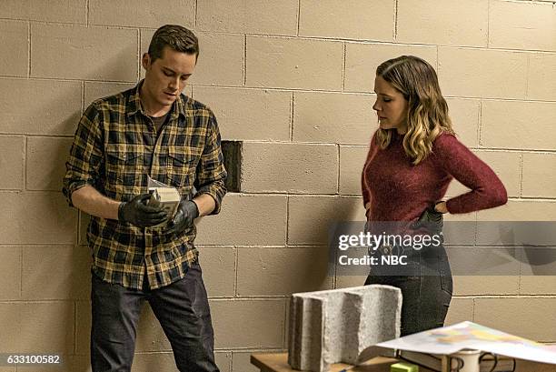 Remember Her Now" Episode 413 -- Pictured: Jesse Lee Soffer as Jay Halstead, Sophia Bush as Erin Lindsay --