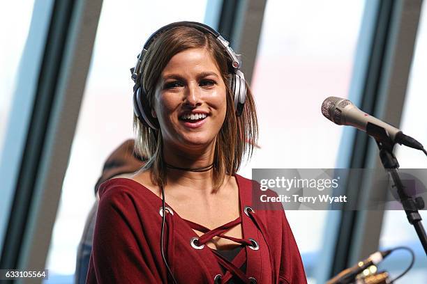 Singer-songwriter Cassadee Pope visits SiriusXM Studios on January 30, 2017 in Nashville, Tennessee.