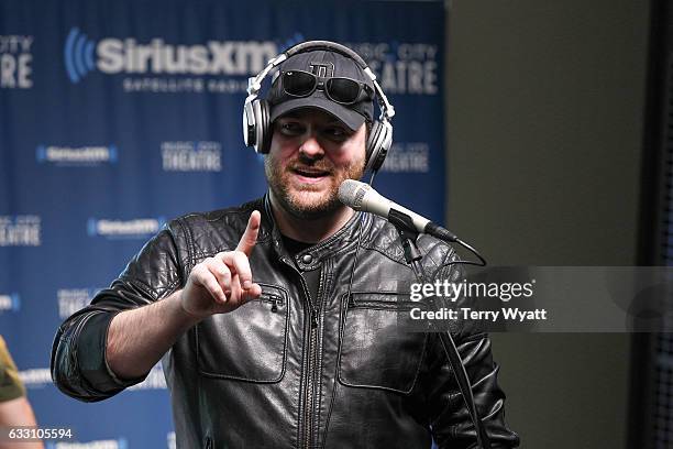 Singer-songwriter Chris Young visits SiriusXM Studios on January 30, 2017 in Nashville, Tennessee.