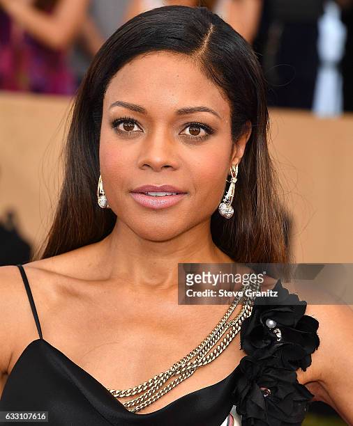 Naomie Harris arrives at the 23rd Annual Screen Actors Guild Awards at The Shrine Expo Hall on January 29, 2017 in Los Angeles, California.
