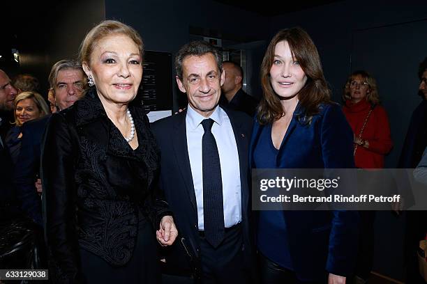 Farah Pahlavi, Nicolas Sarkozy and his wife Carla Bruni Sakozy attend the Charity Gala against Alzheimer's disease at Salle Pleyel on January 30,...