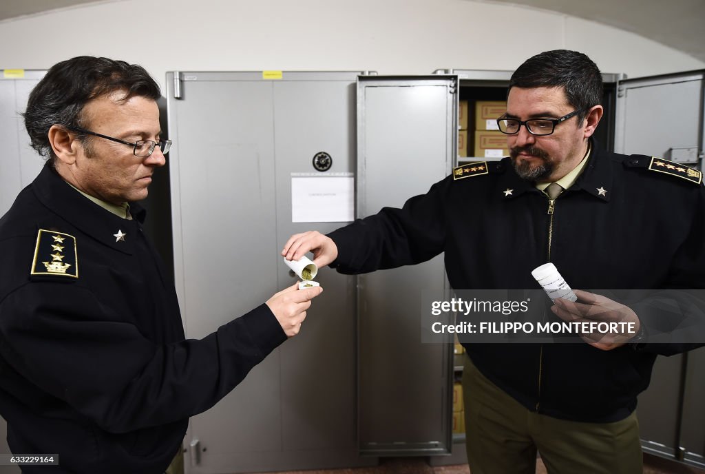 ITALY-HEALTH-CANNABIS-MILITARY