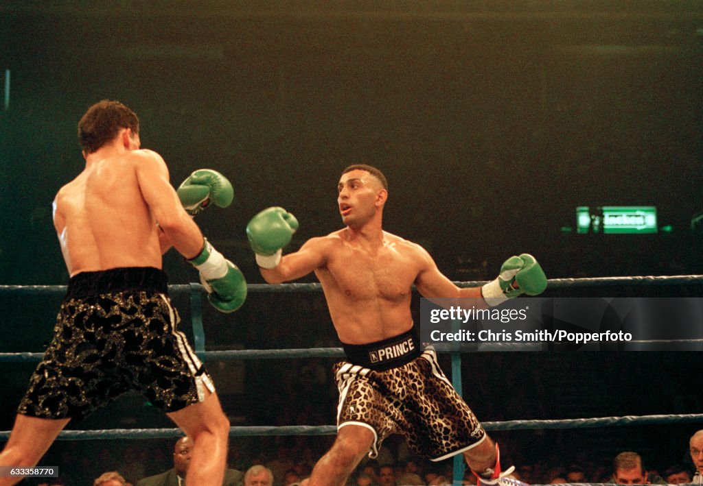 Prince Naseem Hamed v Jose Badillo - WBO Featherweight Championship