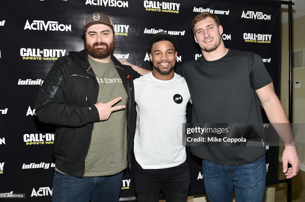 Pro football players Golden Tate and Joey Bosa play Call of Duty: Infinite Warfare Sabotage DLC from Houston