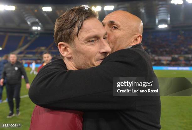 Roma coach Luciano Spalletti kisses Francesco Totti after the Serie A match between AS Roma and AC Cesena on February 1, 2017 in Rome, Italy.