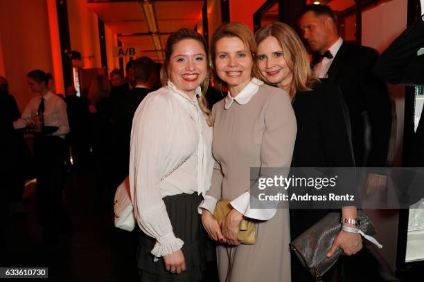 Sisters Caroline Frier, Annette Frier and Sabine Frier attend the German Television Award at Rheinterrasse on February 2, 2017 in Duesseldorf,...