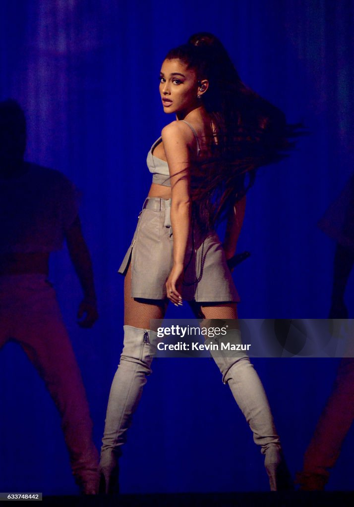 Ariana Grande "Dangerous Woman" Tour Opener - Phoenix