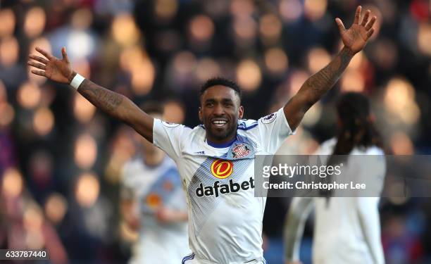 Jermain Defoe of Sunderland celebrates scoring his team's third goal during the Premier League match between Crystal Palace and Sunderland at...