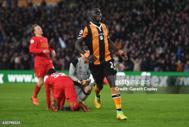 Oumar Niasse of Hull City celebrates scoring his sides second goal during the Premier League match between Hull City and Liverpool at KCOM Stadium on...