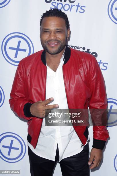 Actor Anthony Anderson attends Turner Ignite Sports Luxury Lounge on February 4, 2017 in Houston, Texas.