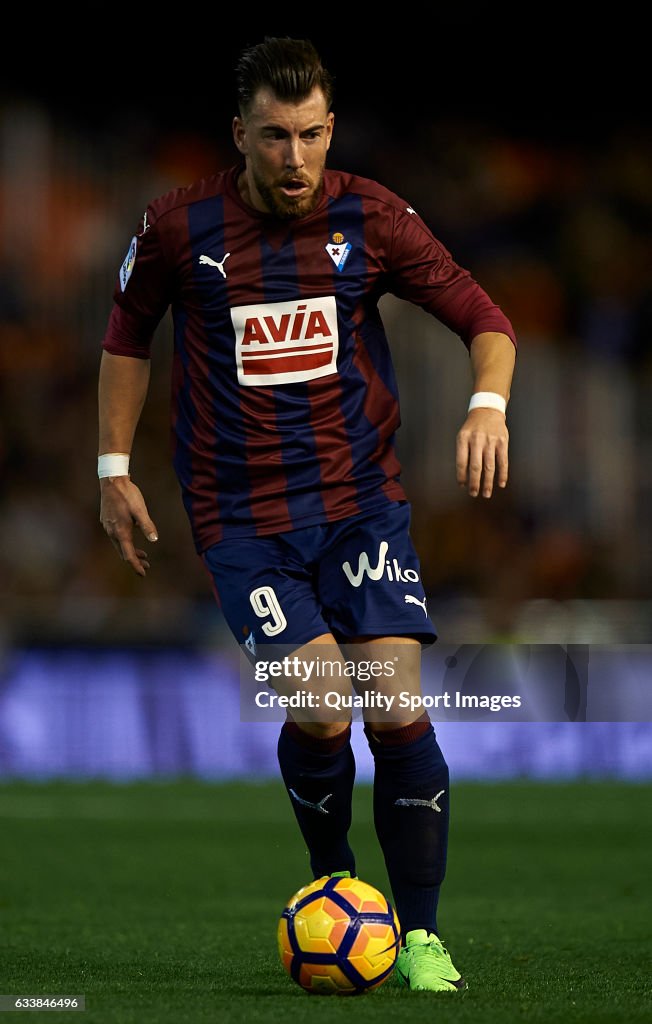 Valencia CF v SD Eibar - La Liga