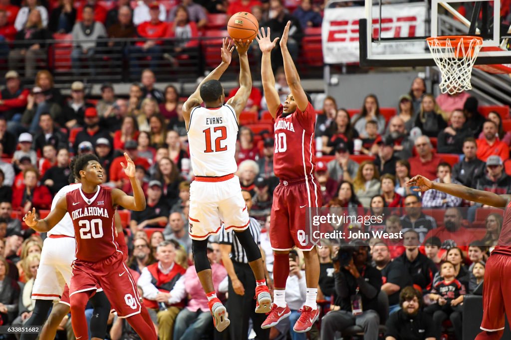 Oklahoma v Texas Tech