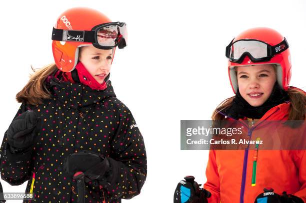 Princess Sofia of Spain and Princess Leonor of Spain enjoy a short private skiing break on February 5, 2017 in Jaca, Spain.