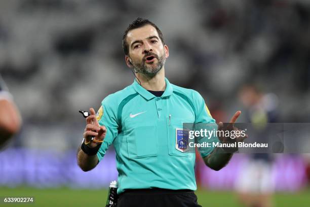 Referee Sebastien Desiage during the Ligue 1 match between Girondins de Bordeaux and Stade Rennais Rennes at Nouveau Stade de Bordeaux on February 4,...