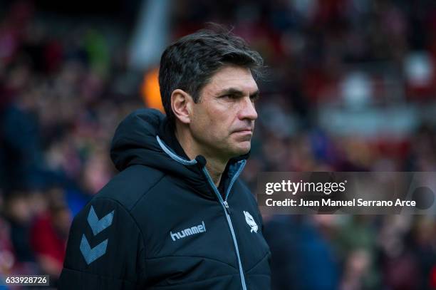 Head coach Mauricio Pellegrino of Deportivo Alaves looks on prior to the start the La Liga match between Real Sporting de Gijon and Deportivo Alaves...