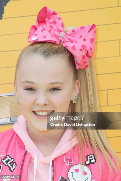 Dancer JoJo Siwa attends the Premiere of Warner Bros. Pictures' "The LEGO Batman Movie" at the Regency Village Theatre on February 4, 2017 in...