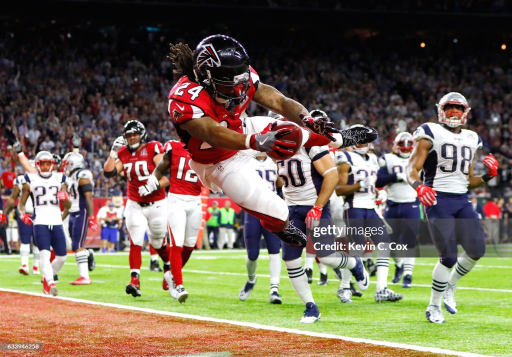Super Bowl LI - New England Patriots v Atlanta Falcons