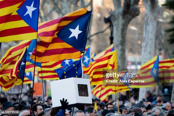Pro-independence of Catalonia demonstrators wait for Former Education Minister Irene Rigau, former Catalan President Artur Mas and former...