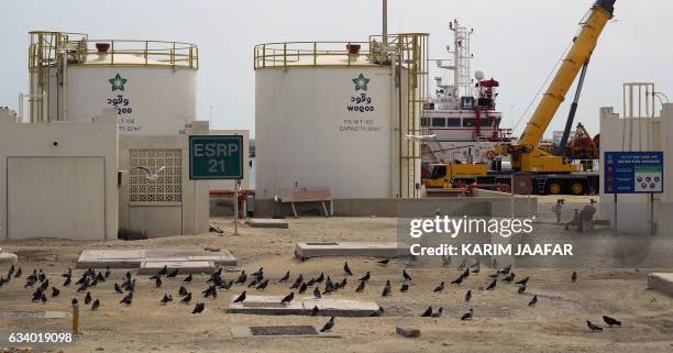 Las Raffan 73 Ras Laffan Industrial City Stock Photos, High-Res Pictures, and ...
