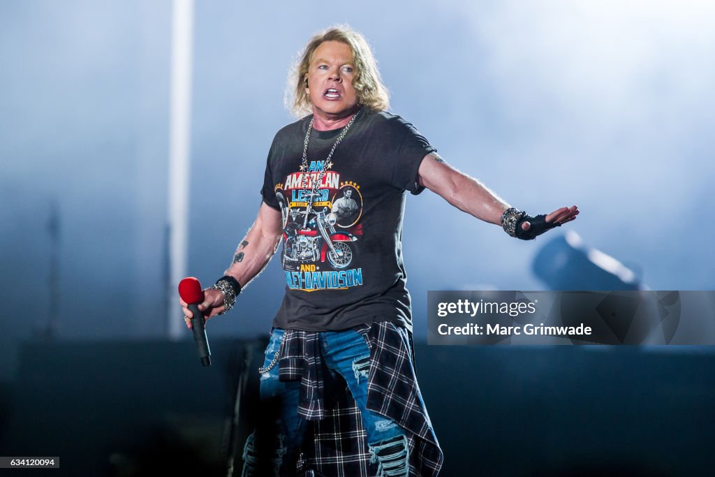 Guns 'N' Roses 'Not In This Lifetime' Tour - Brisbane