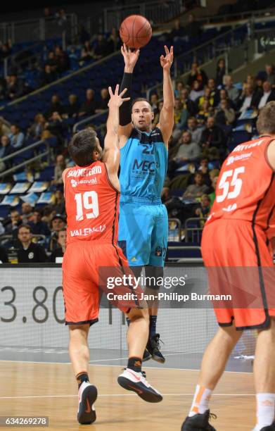 Fernando San Emeterio of Valencia Basket Club and Dragan Milosavijevic of Alba Berlin during the game between Alba Berlin and Valencia Basket on...