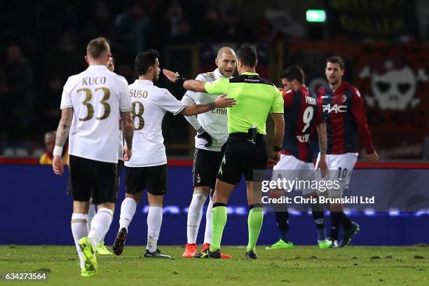 Gabriel Paletta of AC Milan is sent-off during the Serie A match between Bologna FC and AC Milan at Stadio Renato Dall'Ara on February 8, 2017 in...