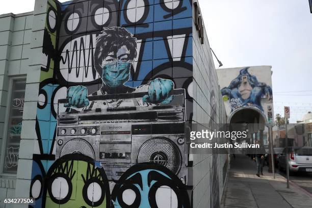 Murals adorn the exterior walls of a Snapchat office on February 8, 2017 in Venice, California. Snap, the parent company of popular multimedia mobile...
