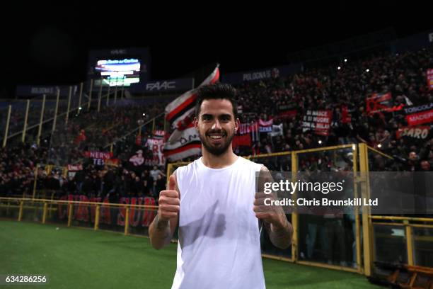 Suso of AC Milan celebrates at full-time following the Serie A match between Bologna FC and AC Milan at Stadio Renato Dall'Ara on February 8, 2017 in...