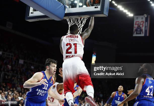 Rakim Sanders, #21 of EA7 Emporio Armani Milan in action during the 2016/2017 Turkish Airlines EuroLeague Regular Season Round 22 game between...