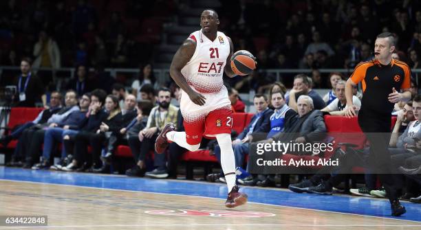 Rakim Sanders, #21 of EA7 Emporio Armani Milan in action during the 2016/2017 Turkish Airlines EuroLeague Regular Season Round 22 game between...