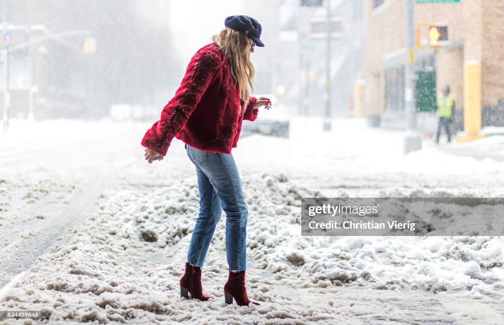 Street Style - New York Fashion Week February 2017 - Day 1
