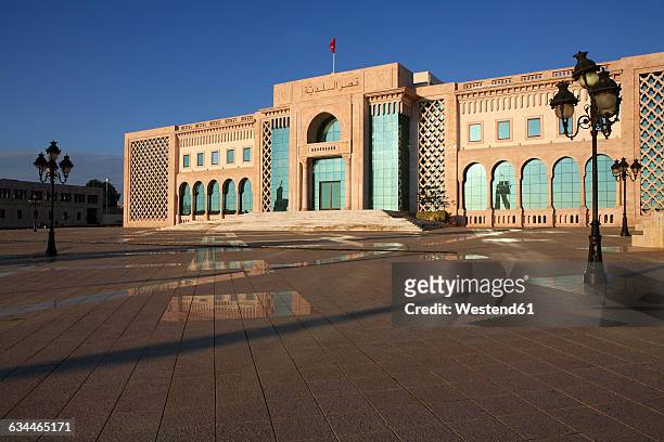 tunisia, tunis, view to presidential palace - präsidentenpalast stock-fotos und bilder