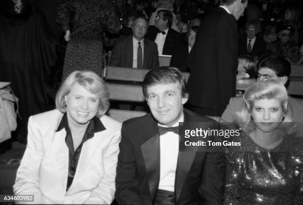 Gossip columnist Liz Smith, businessman Donald Trump and his wife Ivana Trump attend 1001 Nights at the Big Apple Circus on November 16,1987 in New...