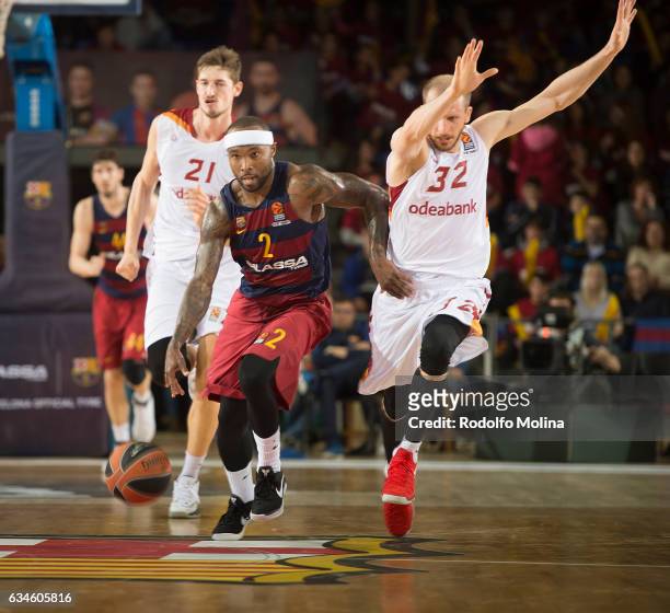Tyrese Rice, #2 of FC Barcelona Lassa in action during the 2016/2017 Turkish Airlines EuroLeague Regular Season Round 22 game between FC Barcelona...