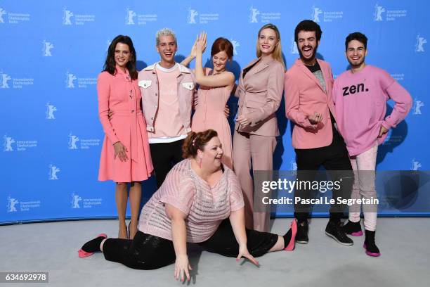 Actress Itziar Castro does the splits in front of actress Macarena Gomez, film director Eduardo Casanova, actress Ana Polvorosa, producer Carolina...