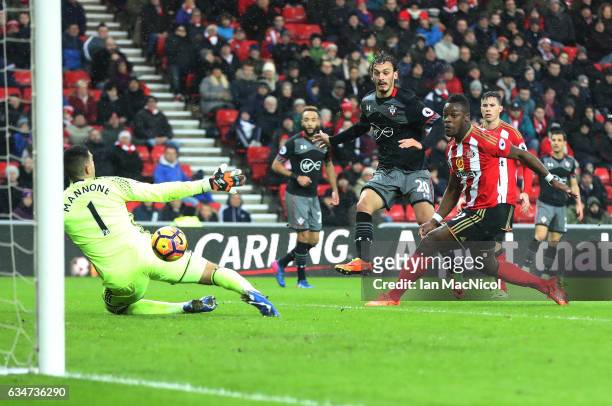 Manolo Gabbiadini of Southhampton scores his second goal of the game during the Premier League match between Sunderland and Southampton at Stadium of...