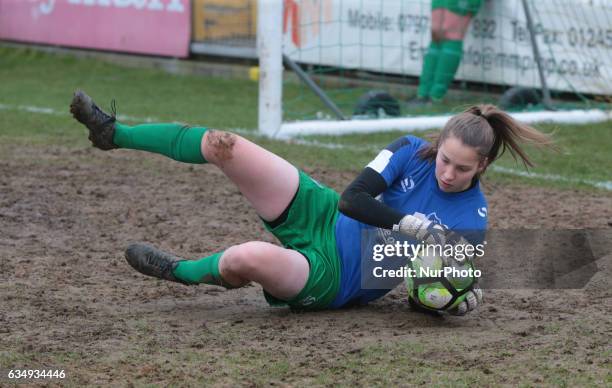Emily Paines of Portsmouth Ladiesduring the pre-match warm-up during FA Women's Premier League Southern Division West Ham United Ladies against...