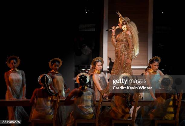 Recording artist Beyonce performs onstage during The 59th GRAMMY Awards at STAPLES Center on February 12, 2017 in Los Angeles, California.