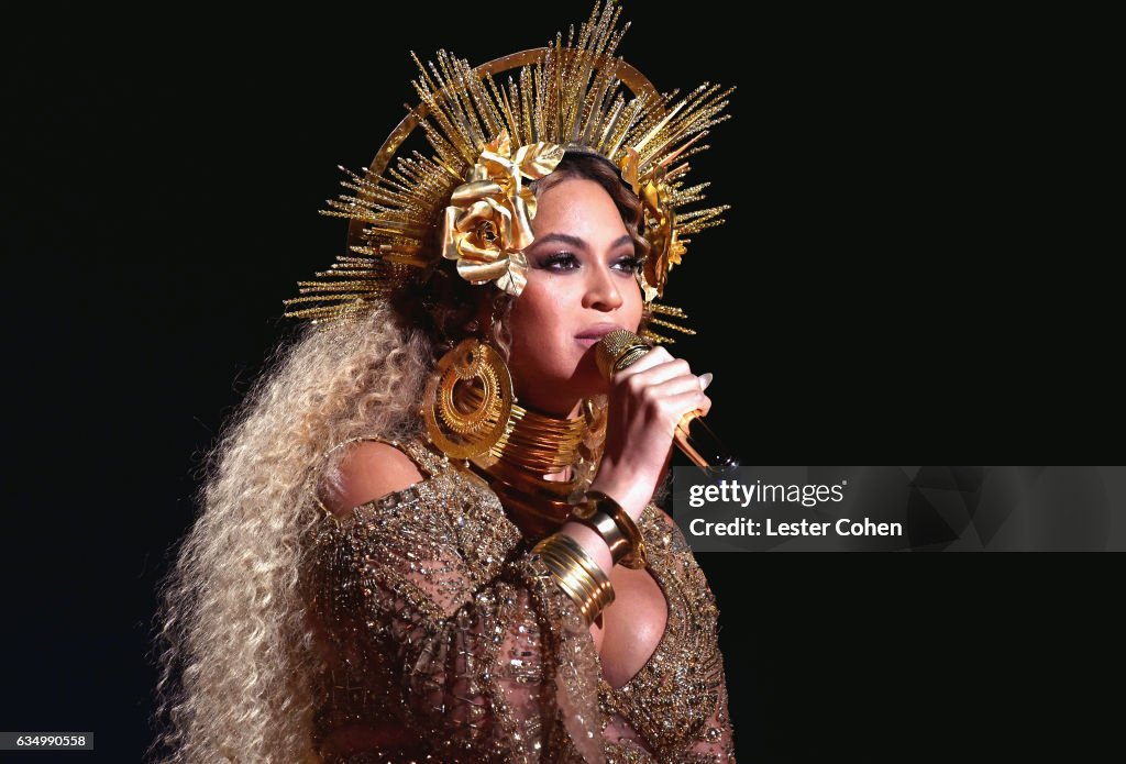 The 59th GRAMMY Awards - Roaming Show