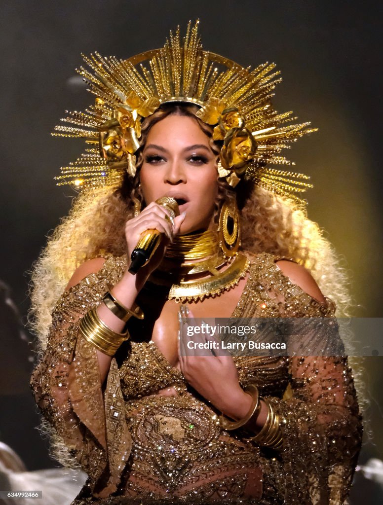 The 59th GRAMMY Awards - Roaming Show