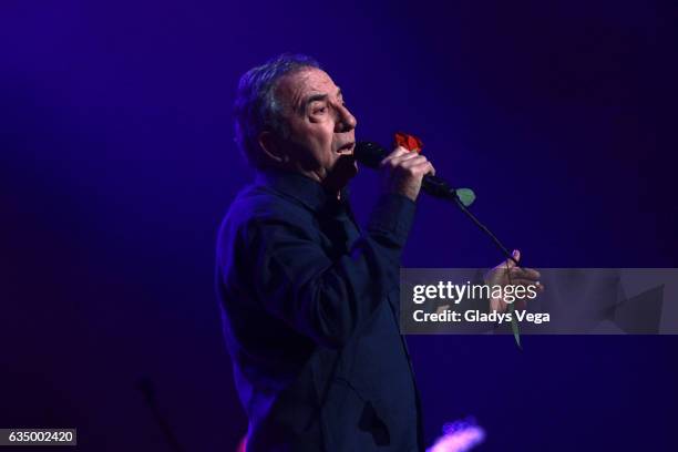 Jose Luis Perales performs as part of his tour Calma at Centro de Bellas Artes on February 12, 2017 in San Juan, Puerto Rico.